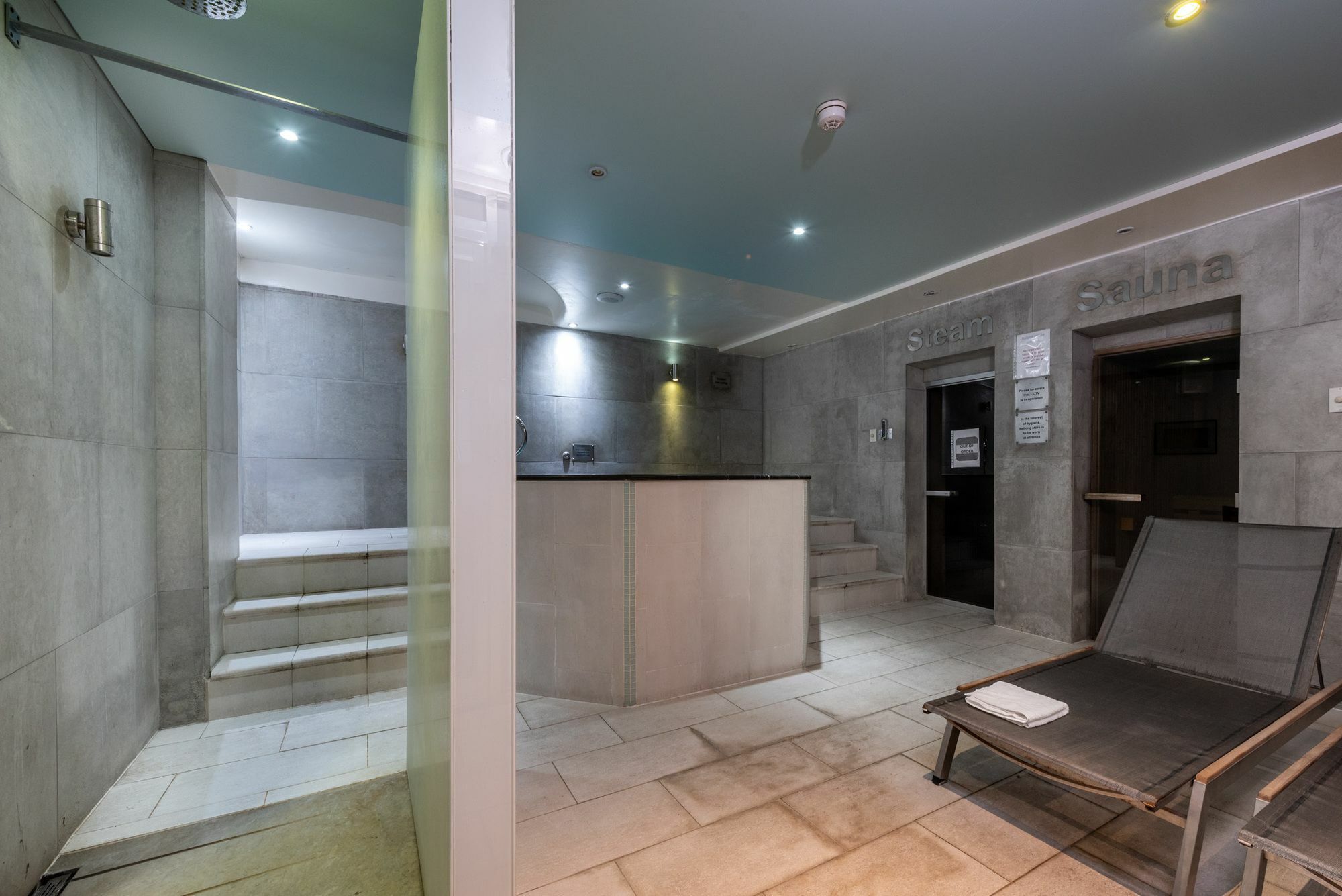 Roland House Aparthotel London Exteriör bild
